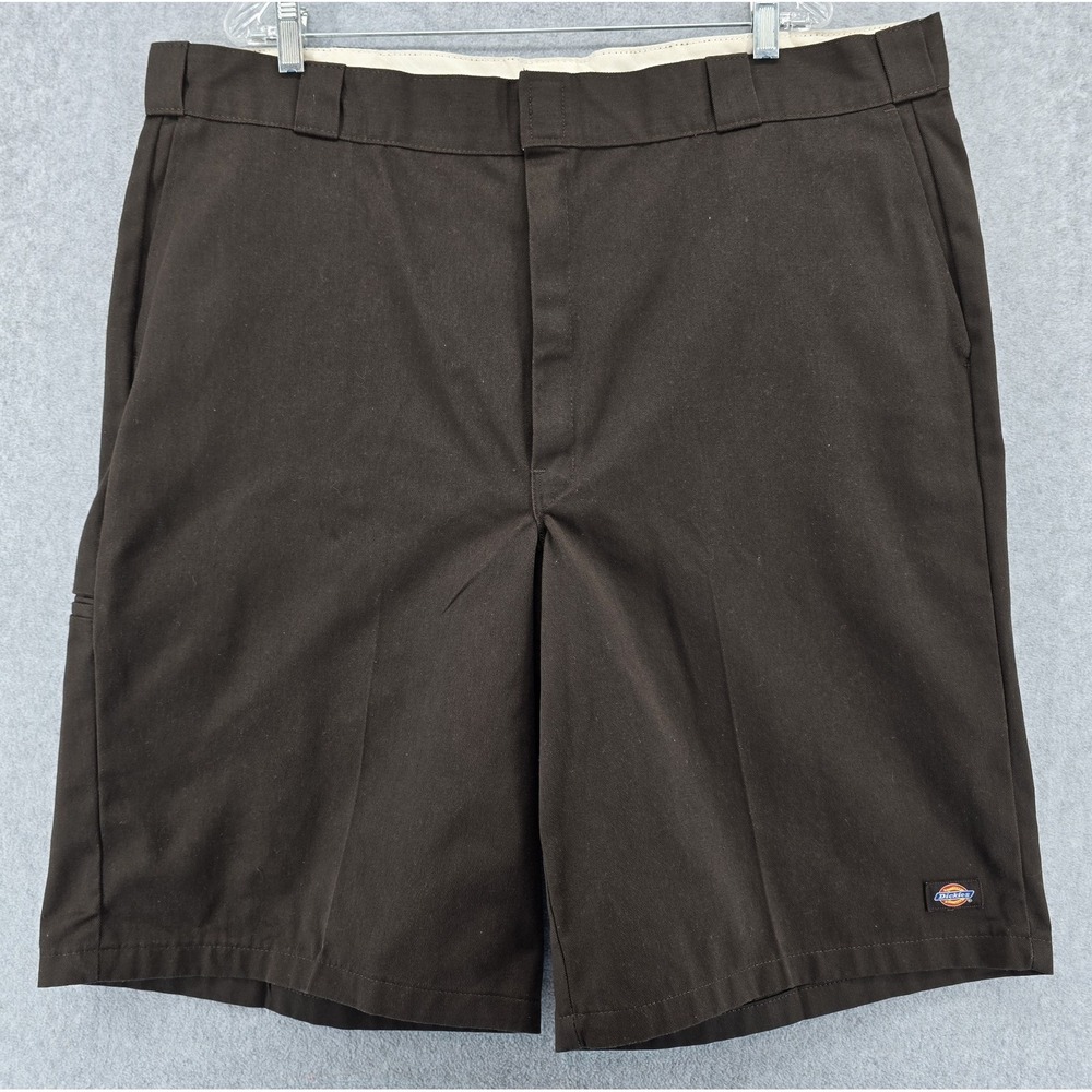 Vintage Dickies Brown Skater Shorts Men's 44x13" Utility Baggy Y2K 90s Workwear